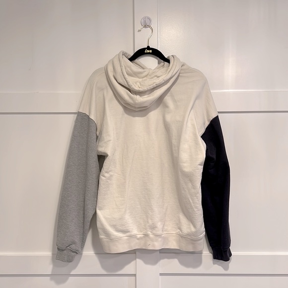 Urban outfitters hoodie, size small. Great condition. - Picture 2 of 2